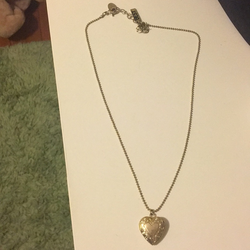 Empty locket necklace